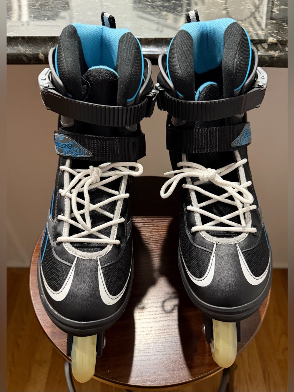 Rollerblade Bladerunner Advantage Pro XT Women’s Adult Inline 80MM 🖤💙 Size 10